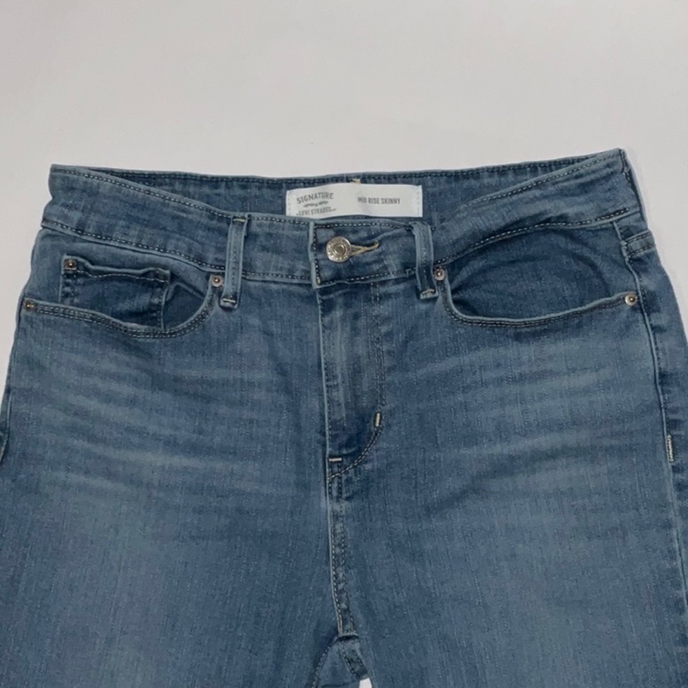 Levi Strauss, Mid Rise Skinny Jeans, Sz 8